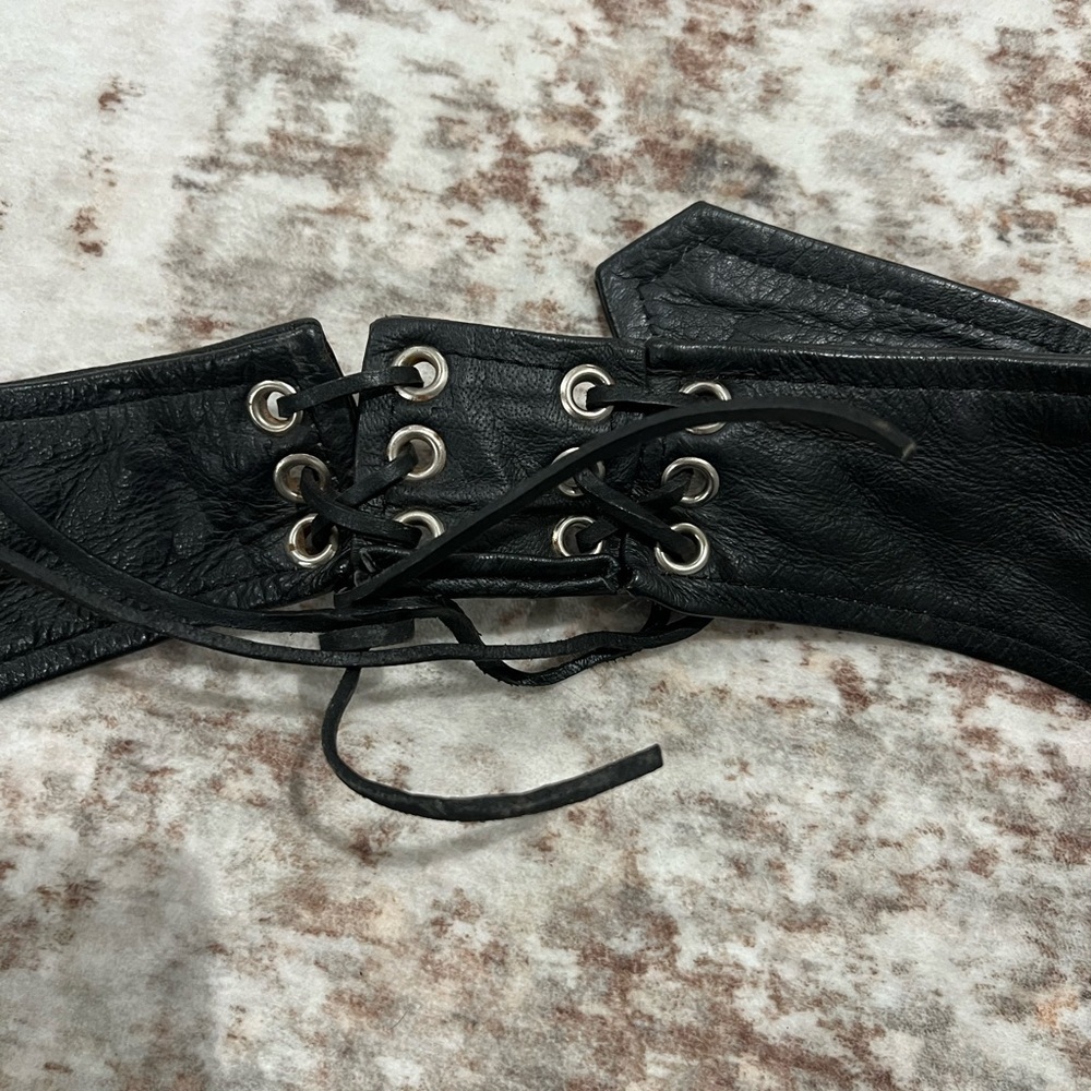 Real Leather black motorcycle chaps zippers Leather Wear Brand XL - Picture 2 of 7